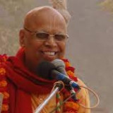 Lokanath-Swami-Dailly.program.Krishna.Balaram.Mandirf6110fe89882cad3